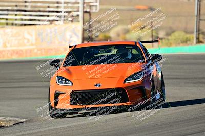 media/Oct-18-2025-Extreme Speed (Sat) [[d6d7e1fef1]]/Group 1 Red/Session 1 (Turn 4)/